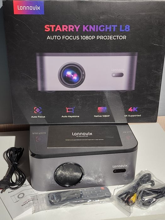 Топчик. Проектор Lonnovix L8 800 ansi.
