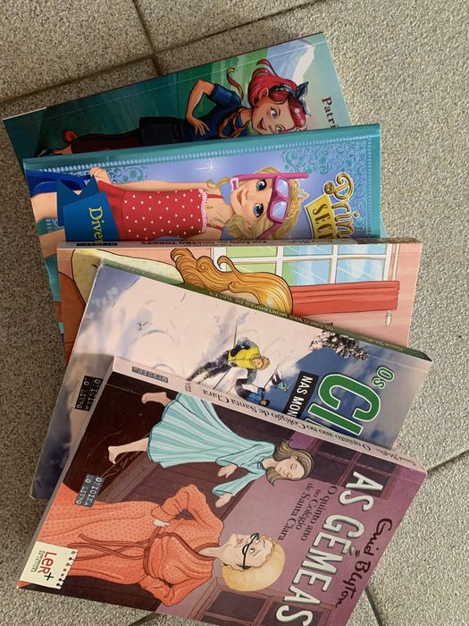 Livros para jovens de diversos autores