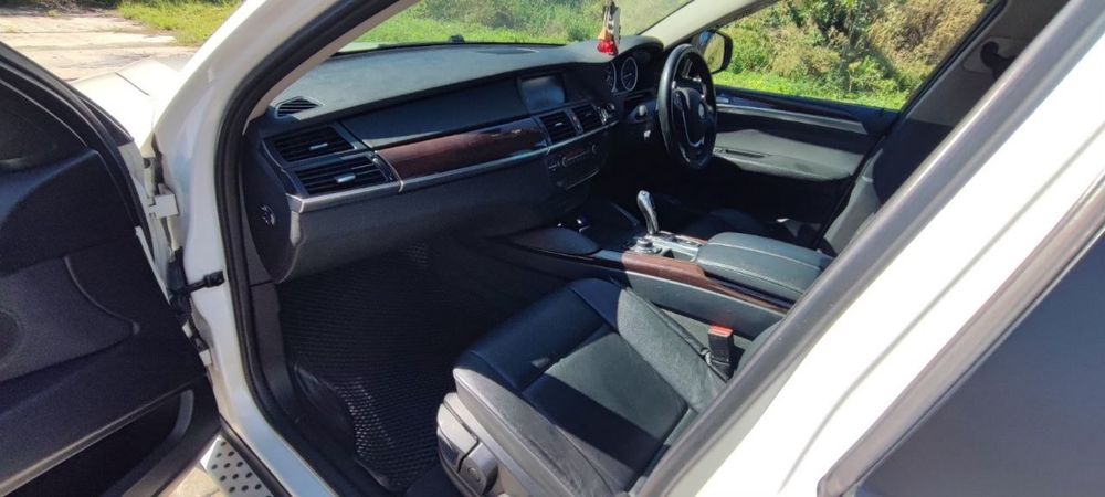 BMW X6 2010 • 3.0 Diesel • xDrive • Автомат • Праве кермо