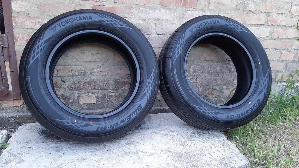 Нова резина 205/65 R16 Yokohama BluEarth-GT 2 штуки
