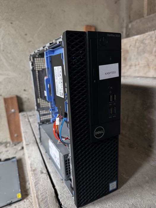 Мощный Dell OptiPlex 3050 SFF  i3-6100 3.7Ггц / DDR 4 / HDMI / поддержка 4к