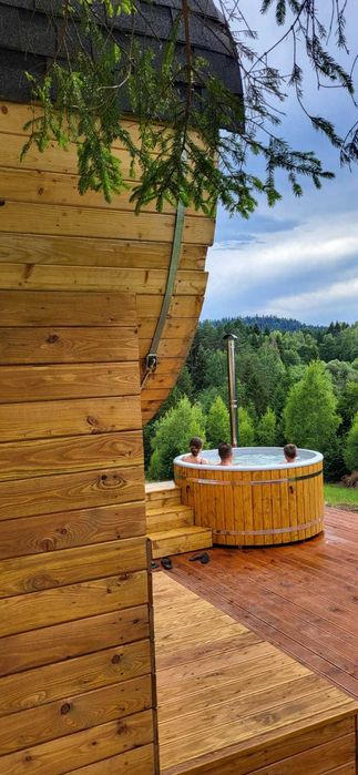 Domki Bieszczady 4-6 osobowe, jacuzzi, sauna i sauną  Czarna Górna