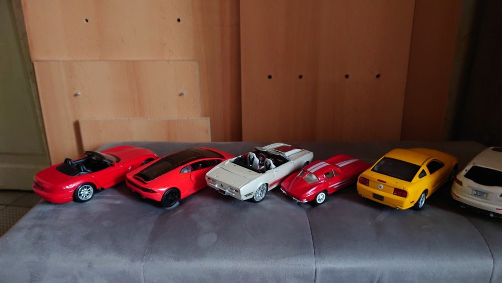 1/24 1:241/18коллекционные автомодели.Maisto.Welly.Burago.Jada