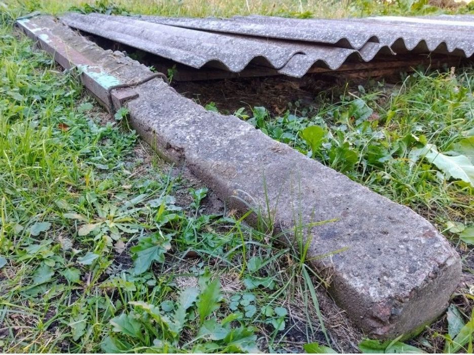 Бетонні стовпи стовпчики