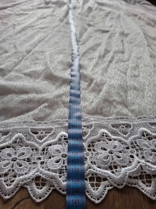 Firanka na taśmie 142cm x 200cm