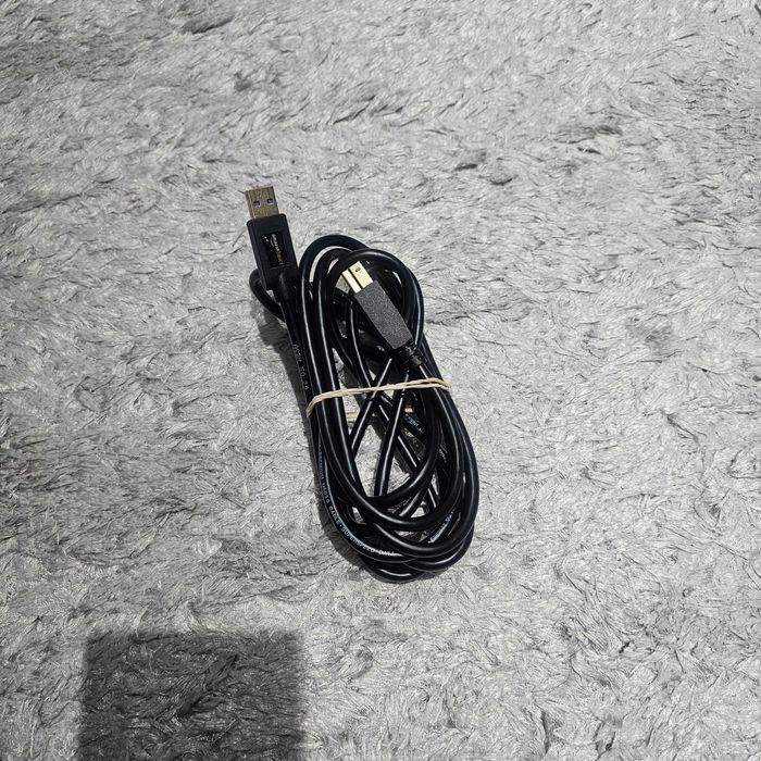 Cabo 3.0 USB-A para USB-B, 2.7m AmazonBasics