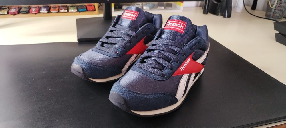 Ténis/ Sapatilhas Reebok n.38