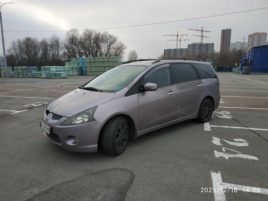 Mitsubishi Grandis 2006 Автомат