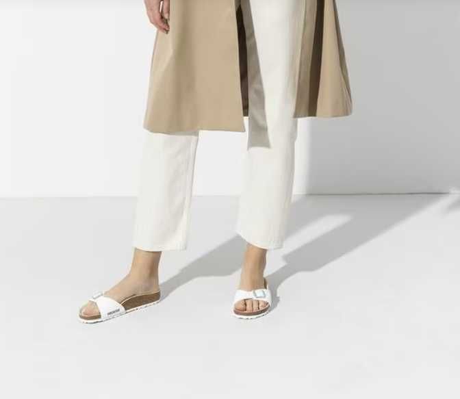 Білі лаковані шльопанці BIRKENSTOCK Madrid сабо у стилі БОХО
