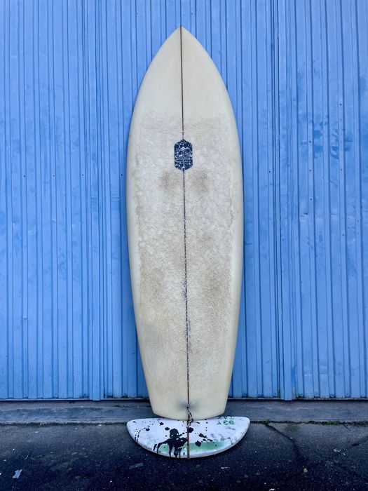 Josh Hall Gypsy 5’6 quad 101 fins
