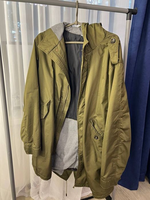 чоловіча парка Zara