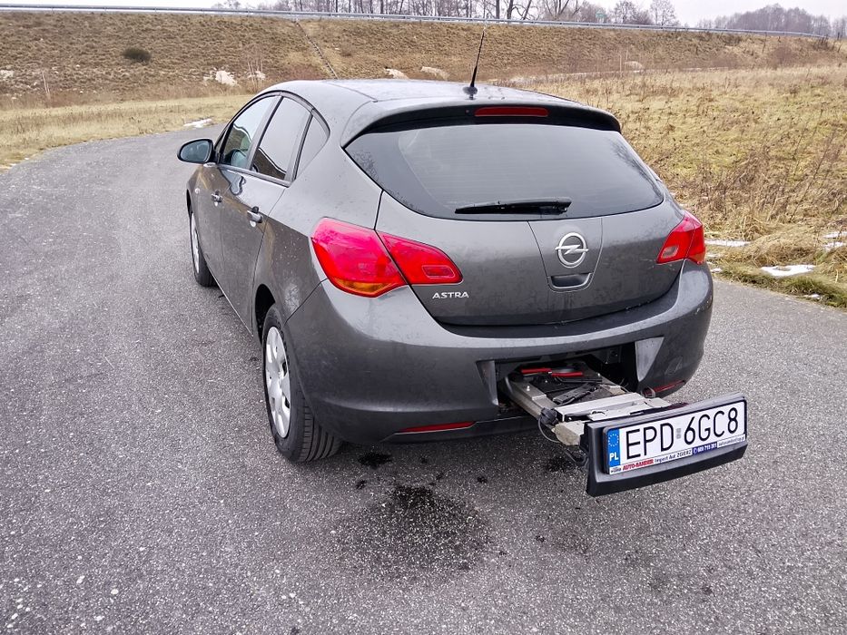 Opel Astra J 1.6