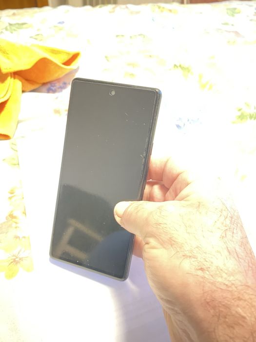 Google Pixel 6, все працює, не ушкоджений, не подряпаний.