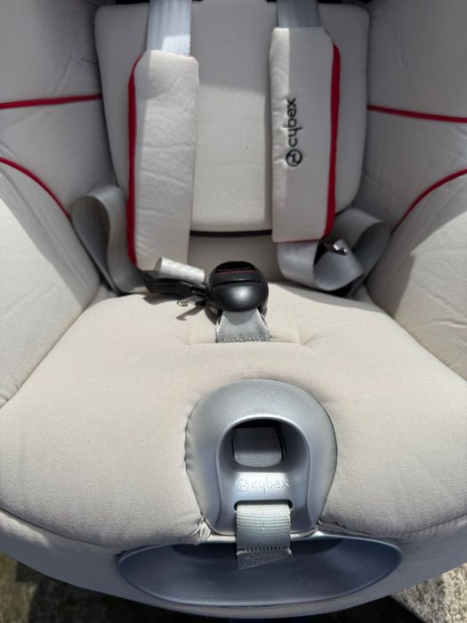 Cadeira Auto Cybex Sirona Ferrari Bege