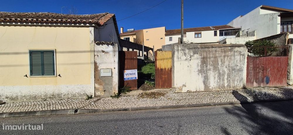 Lote de terreno 326m² na Vermelha, Cadaval — Vermelha, Lisboa
