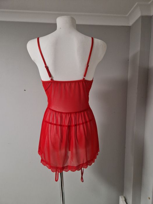 Czetwona halka haleczka