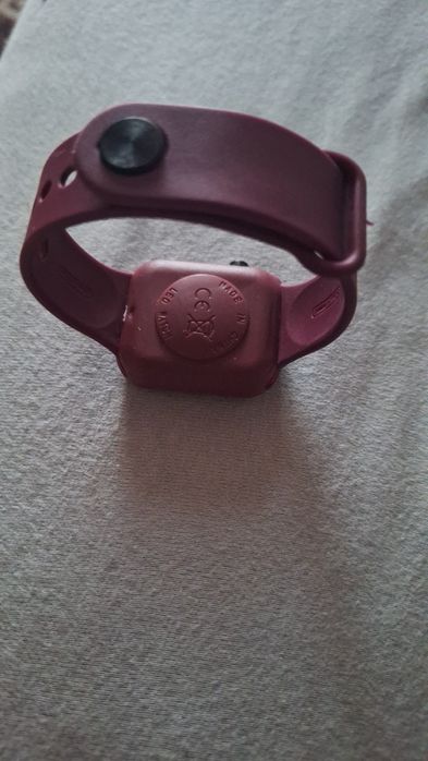 Witam sprzedał ładny zegarek dla kobiet