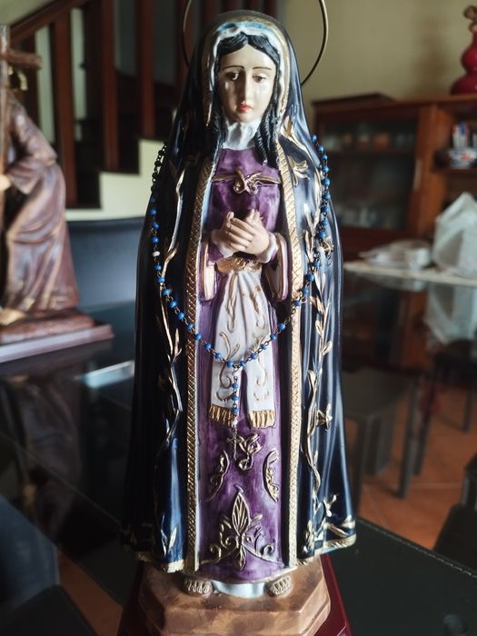 Arte sacra estátua da Nossa Senhora da Agonia 30cm