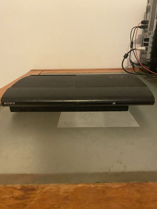Ps3 em bom estado!