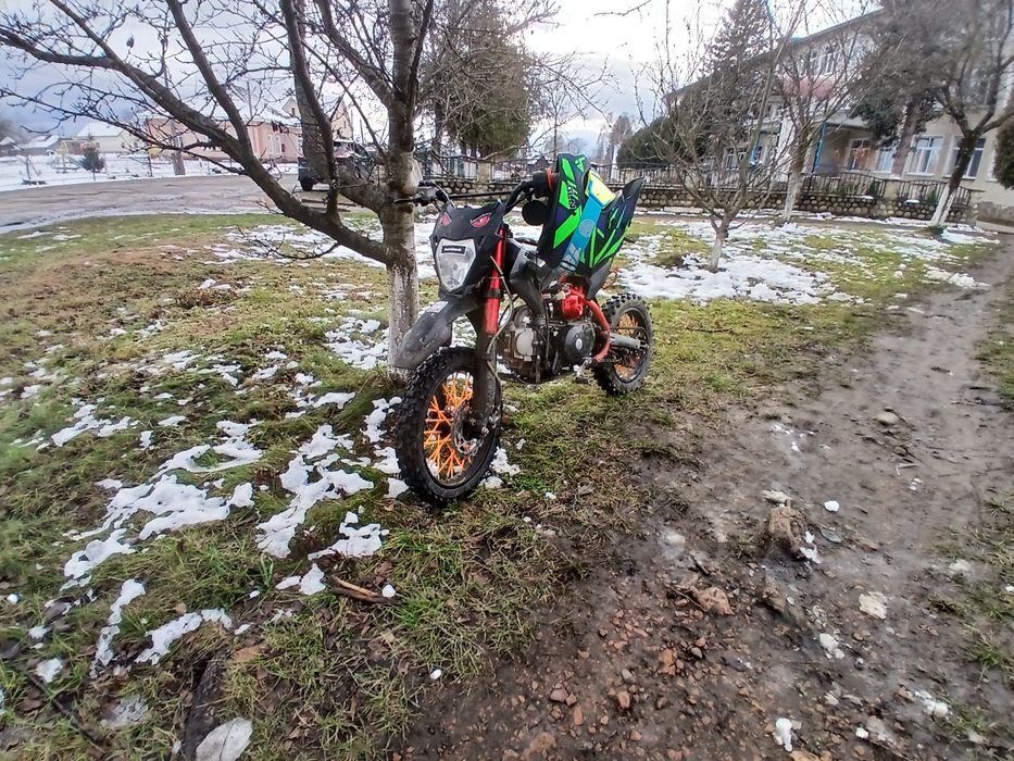 Мотоцикл б.у ґ.леон 125 пробіг 3500 кілометрів