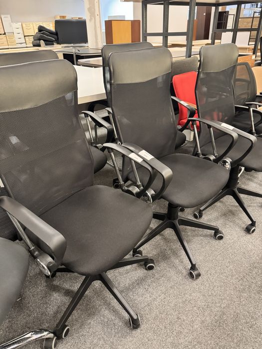 ЛИКВИДАЦИЯ склада офисного центра стулья кресла стільці крісла