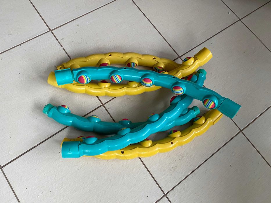 Віддам безкоштовно дитячі речі