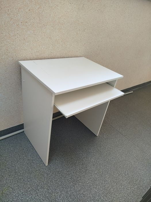 Sprzedam biurko białe