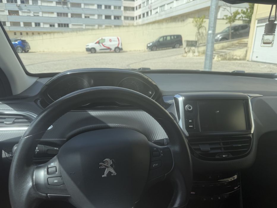 Peugeot.2008-2017
