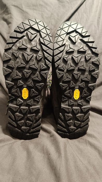 LOWA Explorer GTX gore -tex