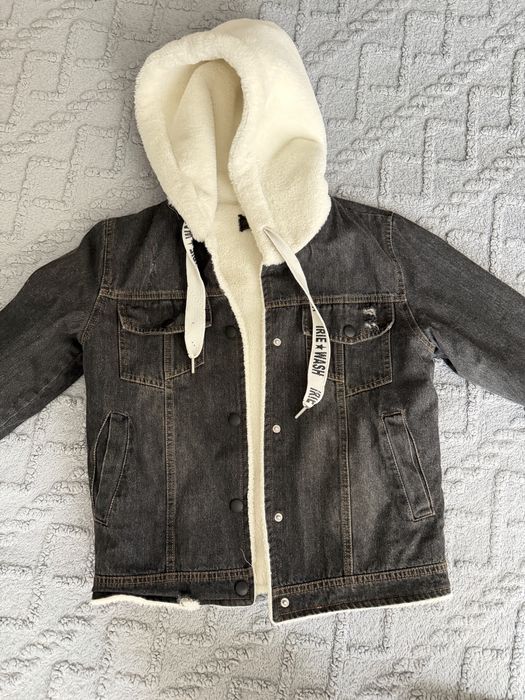Джинсова куртка з хутром