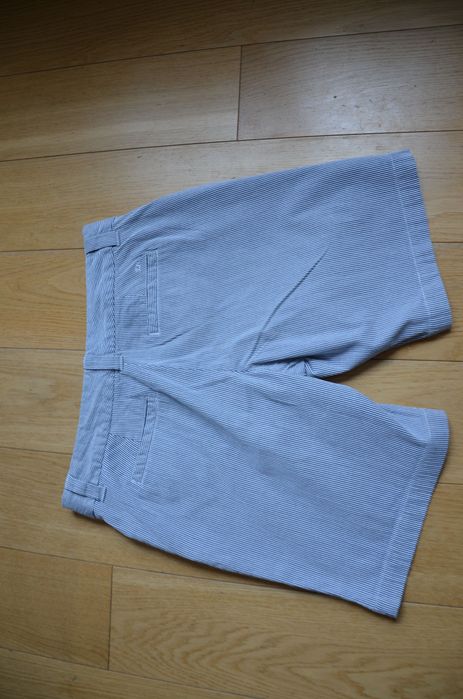 Tommy Hilfiger spodenki prążki r. 38