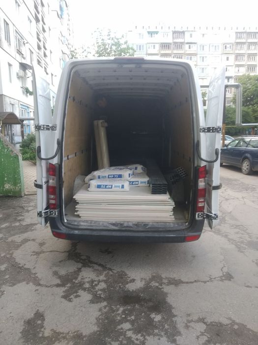 Перевезу вещи мебель технику Квартирный переезд Доставка Грузчики