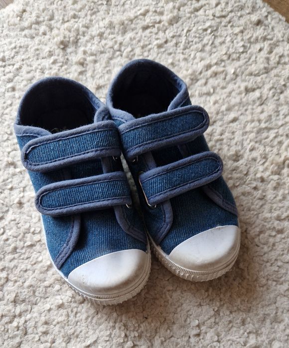 Trampki na rzepy VTY 25