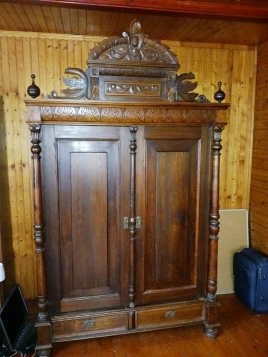 Meble antyczne zabytkowe