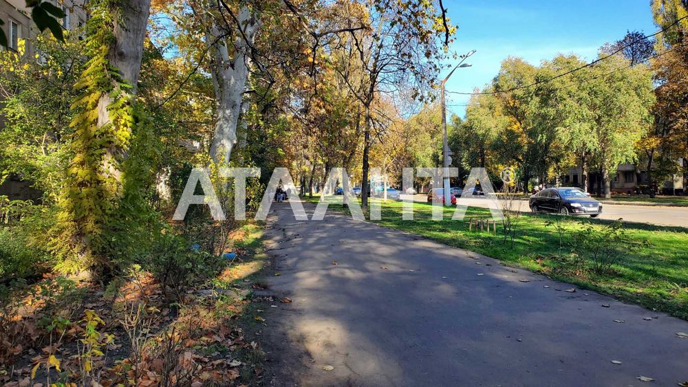 2-кімнатна квартира по вул. Івана та Юрія Лип (Гайдара) / Вишневського