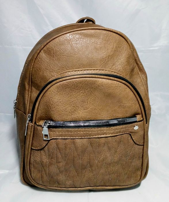 Brązowy jasny plecak A4 ze wzorkiem-NOWY