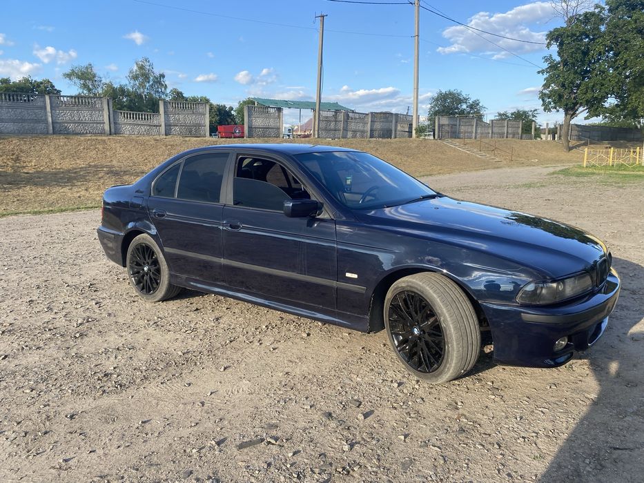 Продам BMW e39 520( обмен на мото )