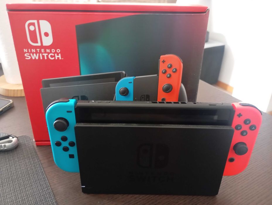 Nintendo Switch c/garantia