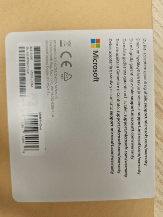 Teclado para Surface Pro com armazenamento caneta (NOVO)