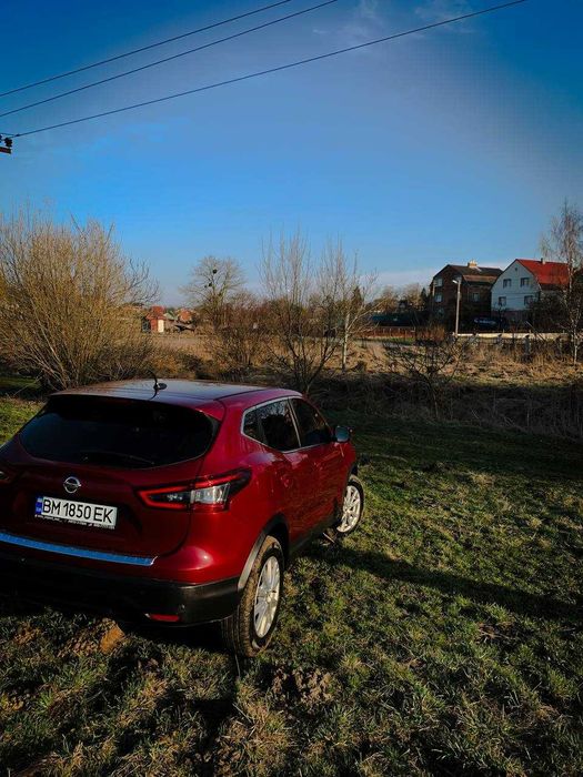 Nissan Rigue  . Подобова оренда без водія