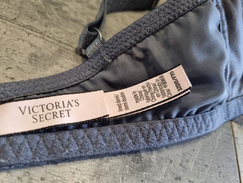 Biustonosz Victoria's Secret 70E 32DD F70