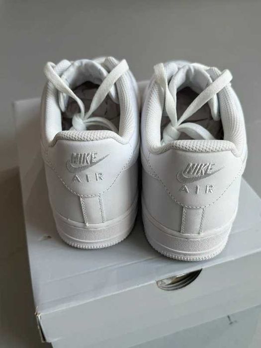 Nike Air Force 1 Low '07 Biały R.44