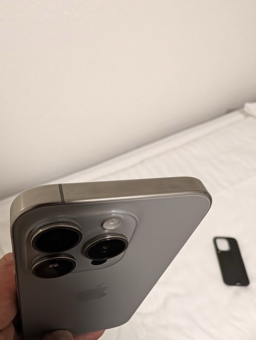 iPhone 15 Pro 128 GB Natural Titanium – idealny stan, bateria 91%