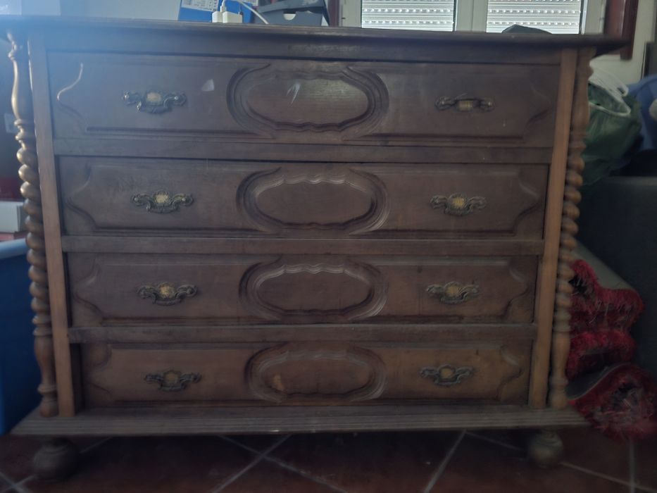 QUARTO DE CASAL - em castanho e completo
