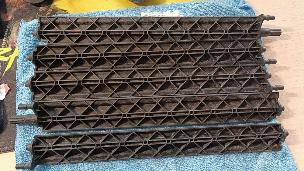 Шторки жалюзі Jeep Cherokee 2019+ (рестайл)