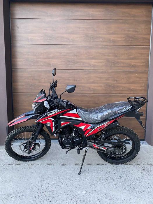 Geon X-Line 250 4V  2025