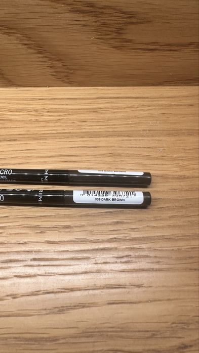 Rimmel Brow Pro Micro wysuwana kredka do brwi 03 Dark Brown 0.09g