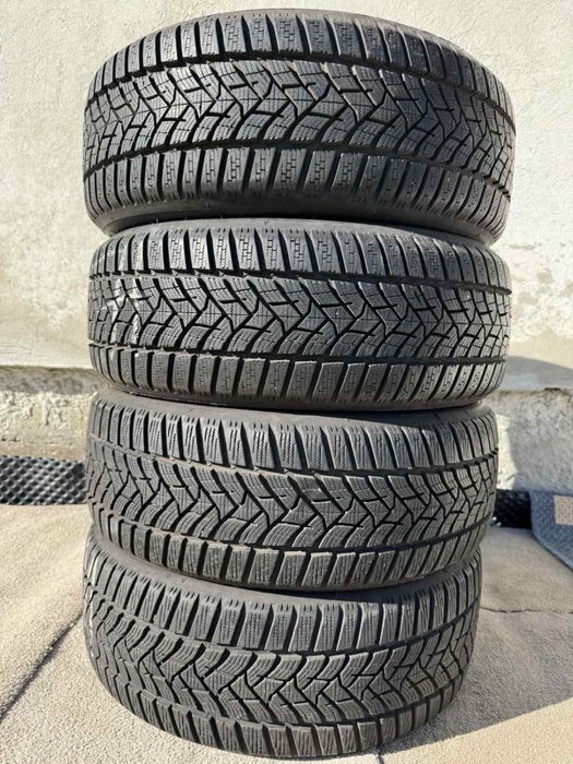 Шини зимоаі Dunlop 195/55/16 Winter