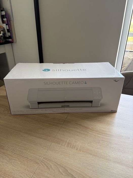 Ploter tnący Silhouette Cameo 4