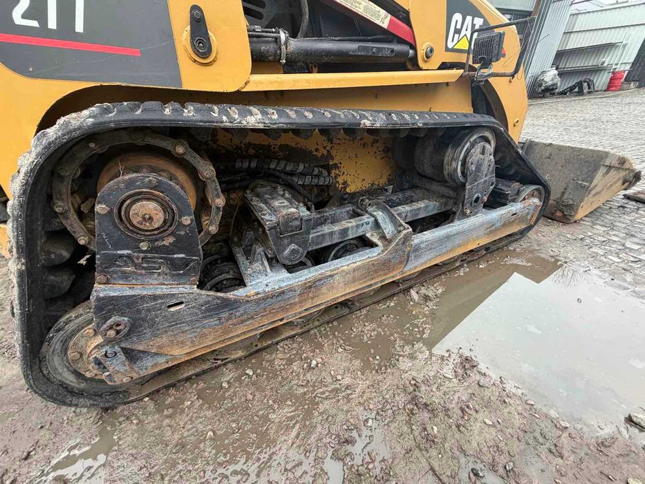 Мінінавантажувач гусеничний Caterpillar 277B бобкат,bobcat